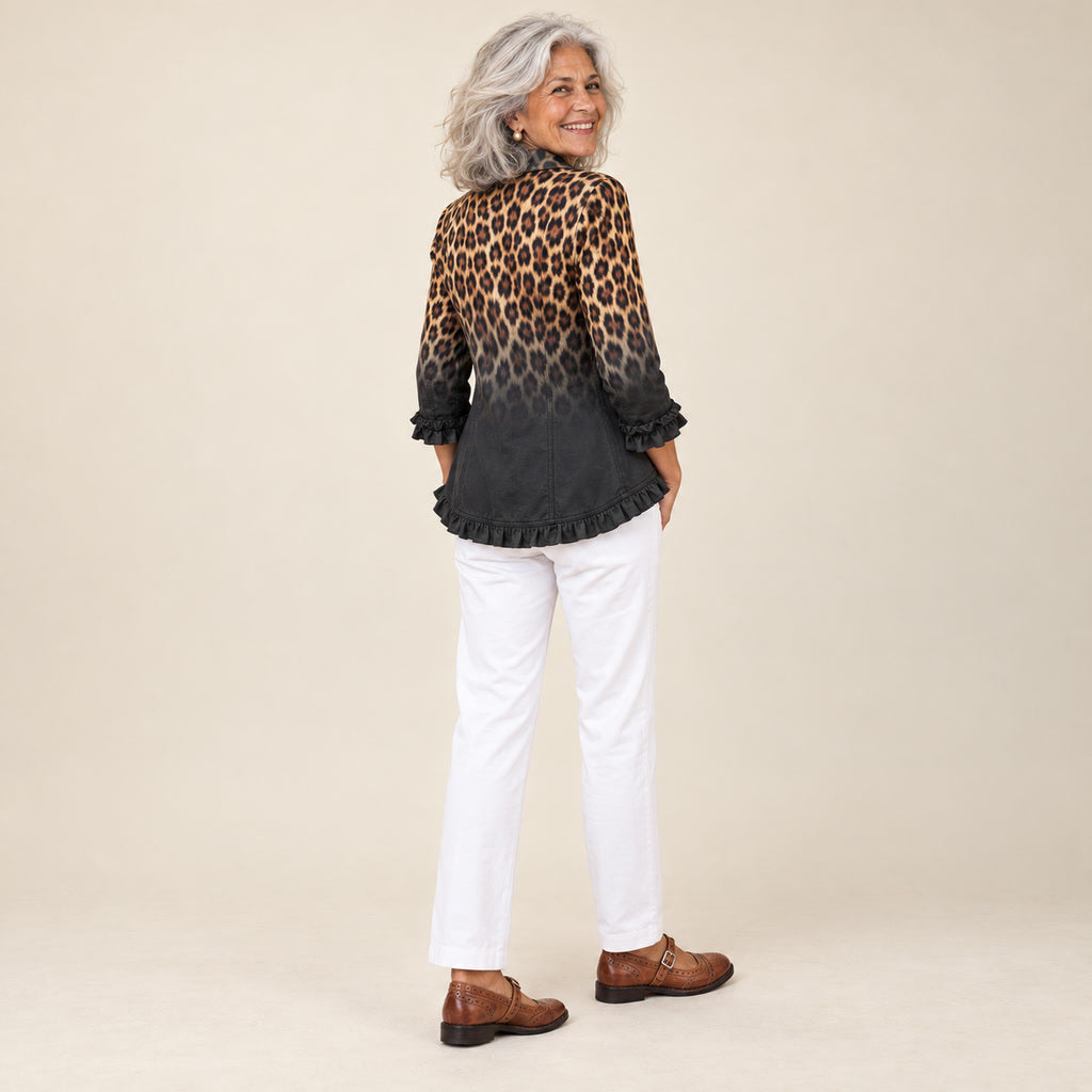 Zuriñe | Blazer con volantes y estampado de leopardo degradado antracita, vista de espaldas